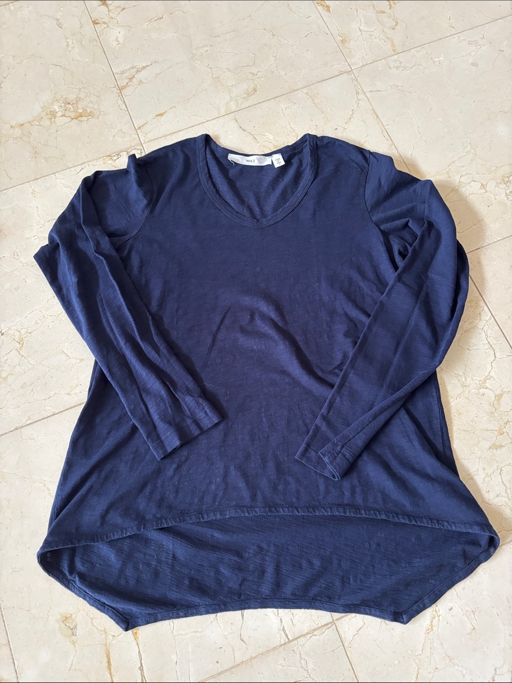 Wilt Long Sleeve Scoop Neck Asymmetrical Hem T-shirt